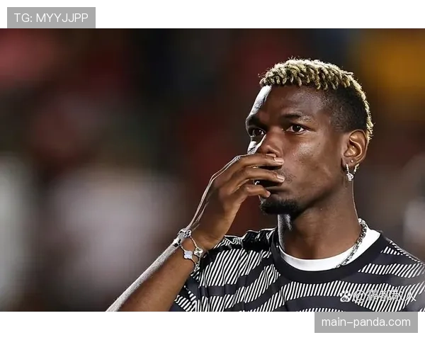 博格巴恢复完整训练,有望在三月底的联赛中复出 博格巴恢复完整训练,有望在三月底的联赛中复出